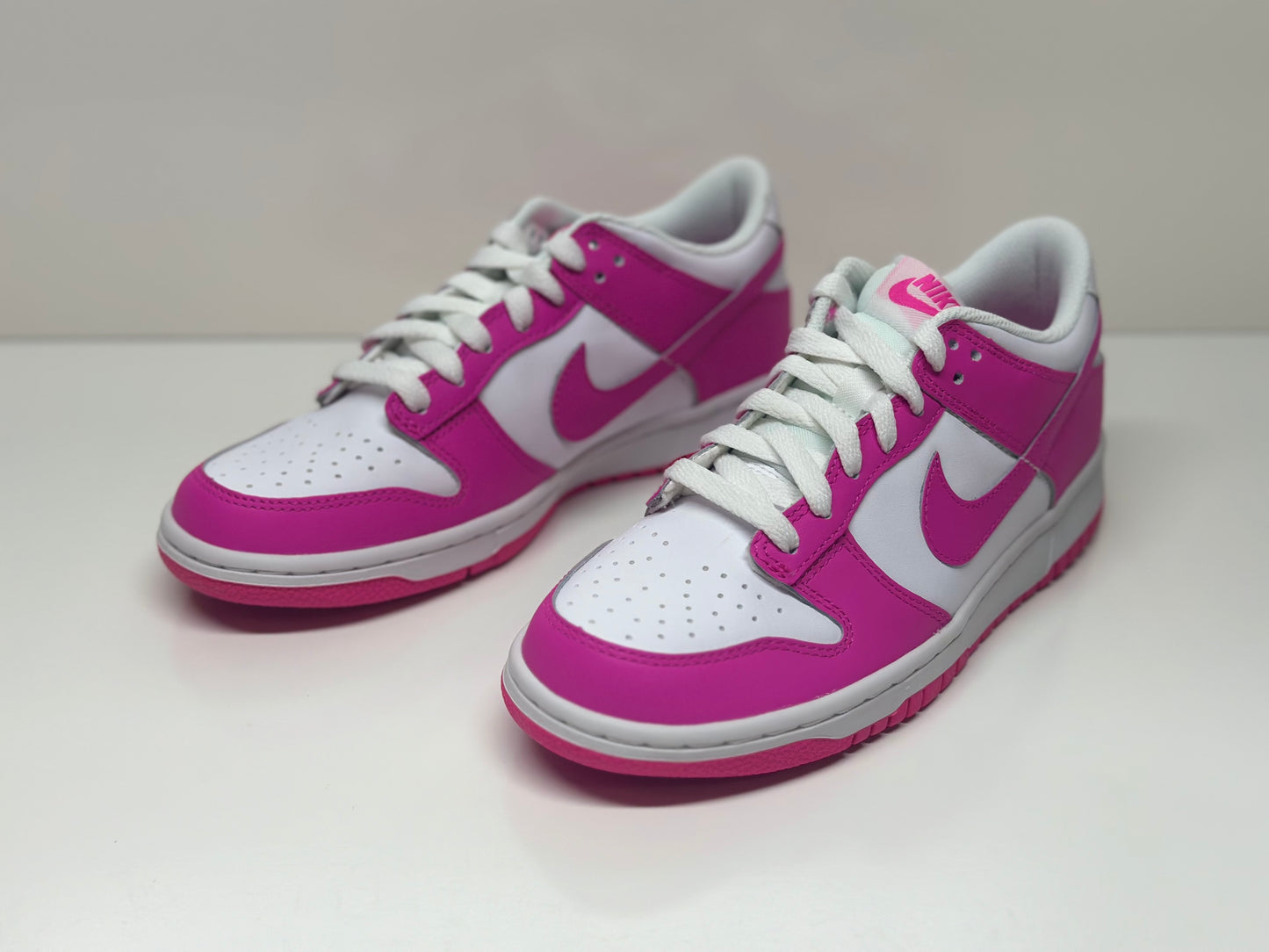 Nike Dunk Low Laser Fuchsia