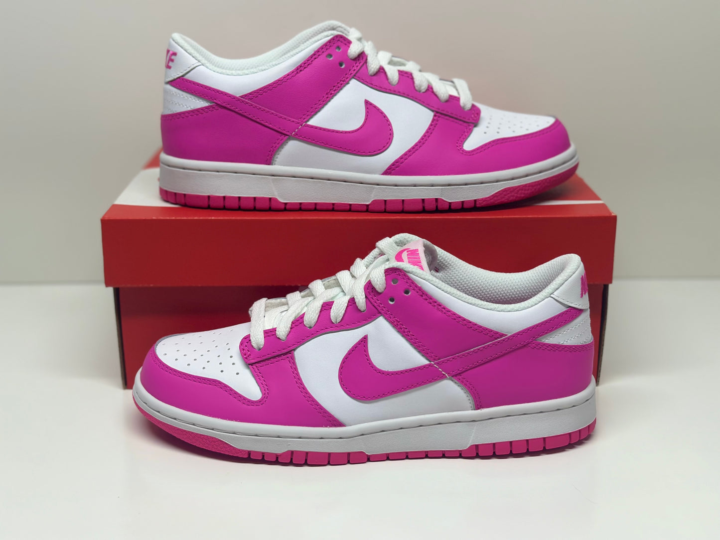 Nike Dunk Low Laser Fuchsia