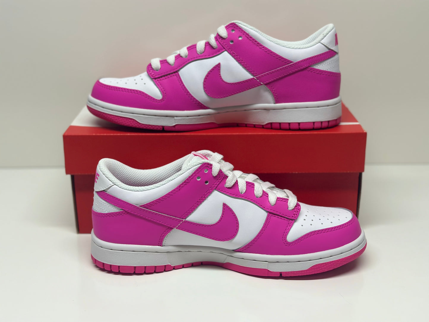 Nike Dunk Low Laser Fuchsia