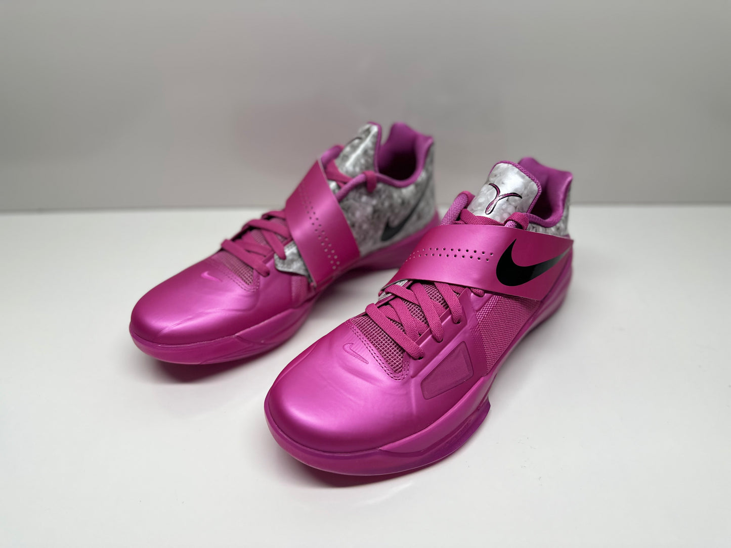 Nike KD 4 Aunt Pearl (2024)